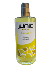 Carica l'immagine nel visualizzatore di Gallery, Limoncello Artigianale